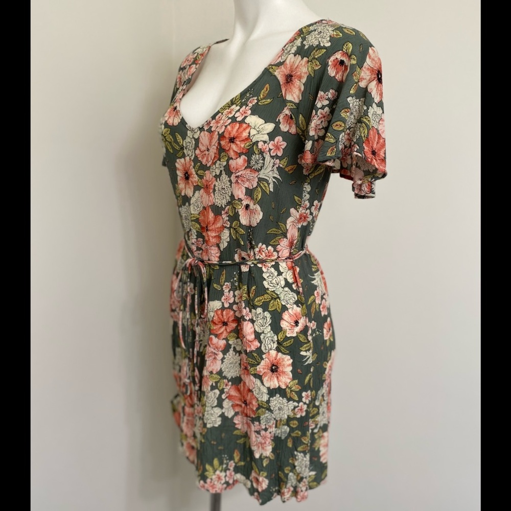 Billabong Shift Flutter Floral Backless Size S - image 6
